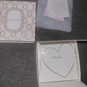 Stella & Dot Gold Plated Hammered Open Heart Necklace